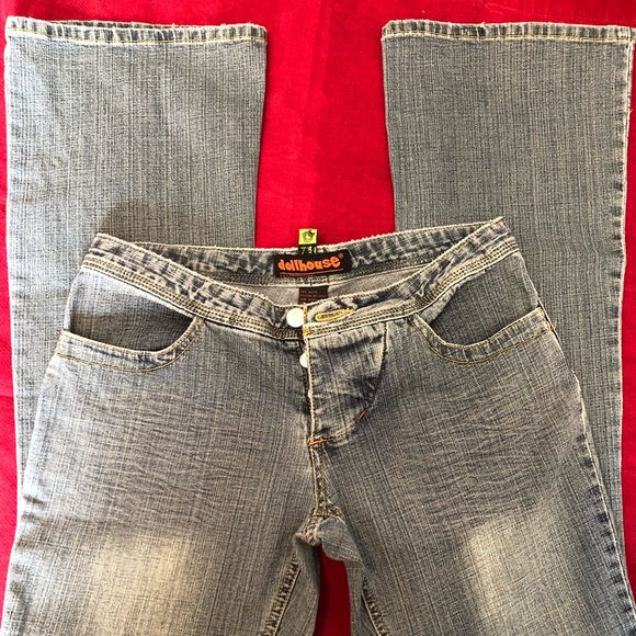 Dollhouse Bootcut Jeans 7/8 - Picture 3 of 7